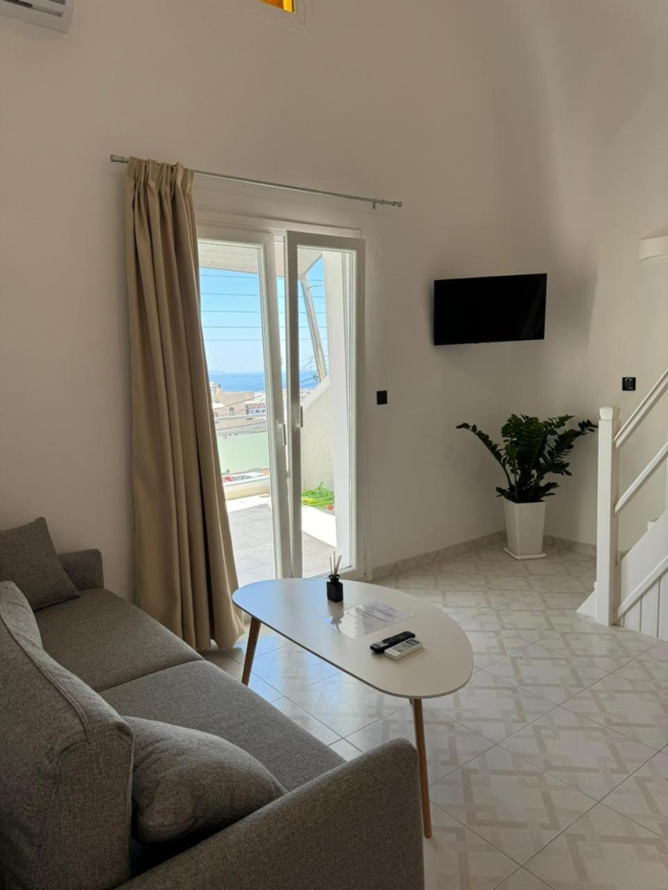 Gervi Suites Fira  Extérieur photo