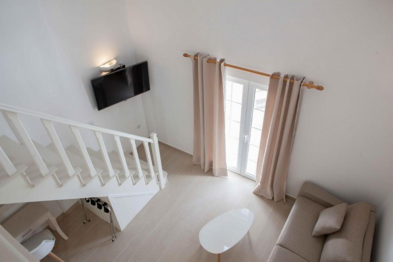 Gervi Suites Fira  Extérieur photo